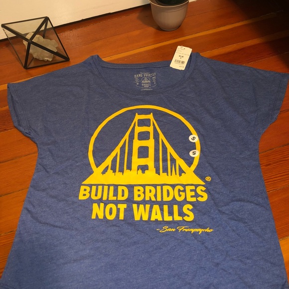 “Build Bridges Not Walls” | San Franpsycho - Picture 2 of 8